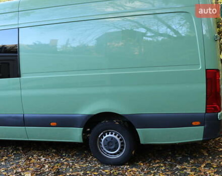 Зеленый Мерседес Sprinter, объемом двигателя 2.14 л и пробегом 237 тыс. км за 27000 $, фото 6 на Automoto.ua