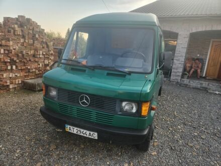 Мерседес Sprinter 1994 у Коломые на Automoto.ua Зелений Мерседес Sprinter, об'ємом двигуна 0 л та пробігом 4 тис. км за 4000 $, фото 1 на Automoto.ua