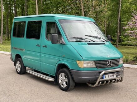 Зеленый Мерседес Sprinter, объемом двигателя 2.3 л и пробегом 480 тыс. км за 5999 $, фото 1 на Automoto.ua