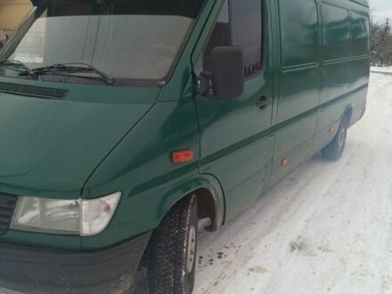Мерседес Sprinter 1995 в Самборе на Automoto.ua Зеленый Мерседес Sprinter, объемом двигателя 2 л и пробегом 360 тыс. км за 3700 $, фото 1 на Automoto.ua