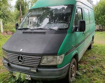 Мерседес Sprinter 1996 в Богородчанах на Automoto.ua Зеленый Мерседес Sprinter, объемом двигателя 2.3 л и пробегом 600 тыс. км за 3500 $, фото 1 на Automoto.ua