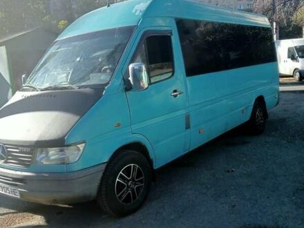 Зелений Мерседес Sprinter, об'ємом двигуна 3 л та пробігом 3 тис. км за 4500 $, фото 1 на Automoto.ua