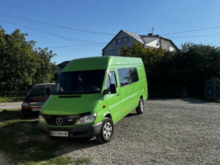 Мерседес Sprinter 2000 в Каменце-Подольском на Automoto.ua Зеленый Мерседес Sprinter, объемом двигателя 0 л и пробегом 448 тыс. км за 8500 $, фото 1 на Automoto.ua