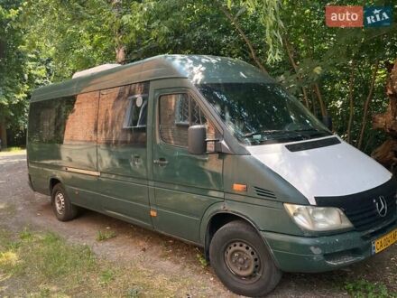 Мерседес Sprinter 2000 в Умани на Automoto.ua Зеленый Мерседес Sprinter, объемом двигателя 2.15 л и пробегом 540 тыс. км за 8000 $, фото 1 на Automoto.ua
