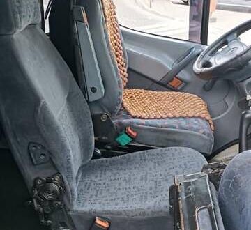 Зелений Мерседес Sprinter, об'ємом двигуна 2.87 л та пробігом 1000 тис. км за 12000 $, фото 1 на Automoto.ua