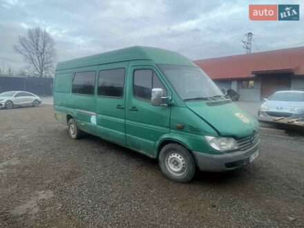 Зелений Мерседес Sprinter, об'ємом двигуна 2.15 л та пробігом 480 тис. км за 3999 $, фото 1 на Automoto.ua