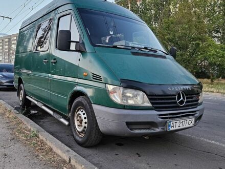 Зелений Мерседес Sprinter, об'ємом двигуна 2.15 л та пробігом 775 тис. км за 6600 $, фото 1 на Automoto.ua