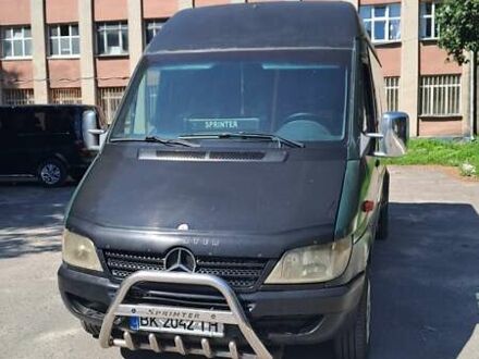 Мерседес Sprinter 2001 у Волочиске на Automoto.ua Зелений Мерседес Sprinter, об'ємом двигуна 2.15 л та пробігом 701 тис. км за 10000 $, фото 1 на Automoto.ua