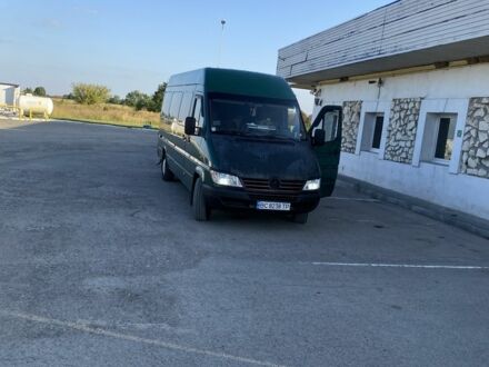 Зеленый Мерседес Sprinter, объемом двигателя 2.7 л и пробегом 3 тыс. км за 6900 $, фото 1 на Automoto.ua