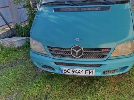 Зелений Мерседес Sprinter, об'ємом двигуна 2.7 л та пробігом 287 тис. км за 6000 $, фото 1 на Automoto.ua