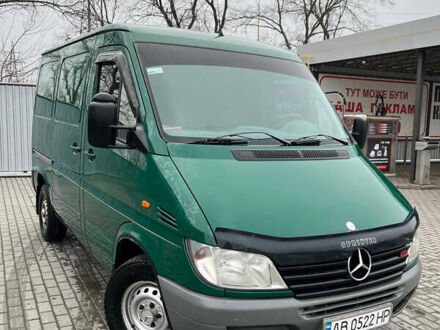 Зеленый Мерседес Sprinter, объемом двигателя 0 л и пробегом 442 тыс. км за 7000 $, фото 1 на Automoto.ua