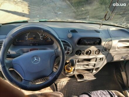 Мерседес Sprinter 2002 у Каменке-Бугской на Automoto.ua Зелений Мерседес Sprinter, об'ємом двигуна 2.1 л та пробігом 547 тис. км за 5500 $, фото 1 на Automoto.ua
