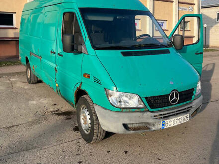 Мерседес Sprinter 2003 в Львове на Automoto.ua Зеленый Мерседес Sprinter, объемом двигателя 2.2 л и пробегом 737 тыс. км за 6499 $, фото 1 на Automoto.ua