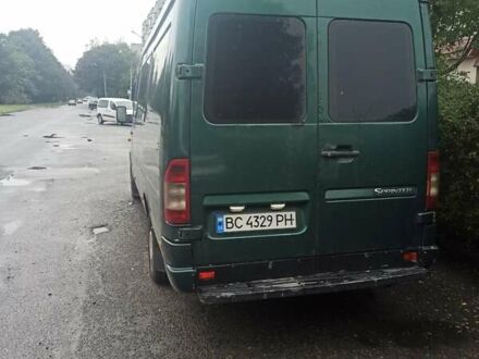 Зелений Мерседес Sprinter, об'ємом двигуна 2.7 л та пробігом 999 тис. км за 9000 $, фото 1 на Automoto.ua