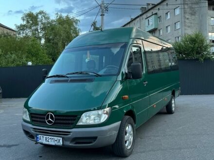 Мерседес Sprinter 2005 у Івано-Франківську на Automoto.ua Зелений Мерседес Sprinter, об'ємом двигуна 2.7 л та пробігом 450 тис. км за 264 $, фото 1 на Automoto.ua