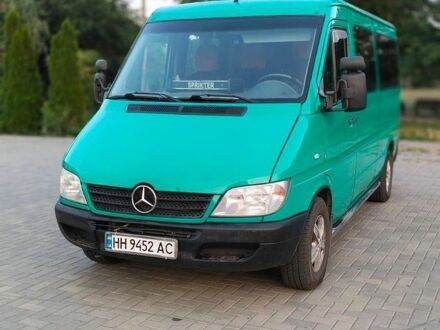 Зелений Мерседес Sprinter, об'ємом двигуна 2.2 л та пробігом 465 тис. км за 9800 $, фото 1 на Automoto.ua