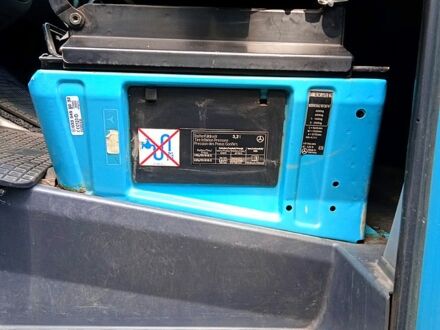 Мерседес Sprinter 2005 в Виннице на Automoto.ua Зеленый Мерседес Sprinter, объемом двигателя 2.1 л и пробегом 641 тыс. км за 7000 $, фото 1 на Automoto.ua