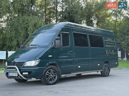 Зелений Мерседес Sprinter, об'ємом двигуна 2.7 л та пробігом 370 тис. км за 10800 $, фото 1 на Automoto.ua