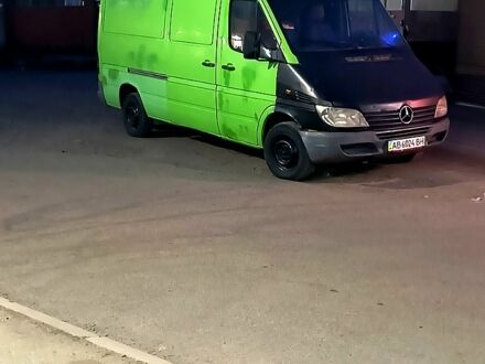 Мерседес Sprinter 2006 в Беляевке на Automoto.ua Зеленый Мерседес Sprinter, объемом двигателя 22 л и пробегом 270 тыс. км за 6500 $, фото 1 на Automoto.ua