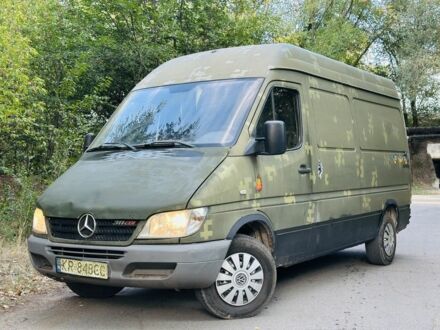 Зеленый Мерседес Sprinter, объемом двигателя 2.2 л и пробегом 280 тыс. км за 2800 $, фото 1 на Automoto.ua