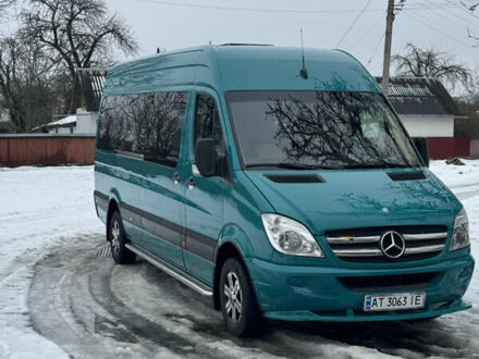 Зелений Мерседес Sprinter, об'ємом двигуна 2.15 л та пробігом 600 тис. км за 14800 $, фото 1 на Automoto.ua