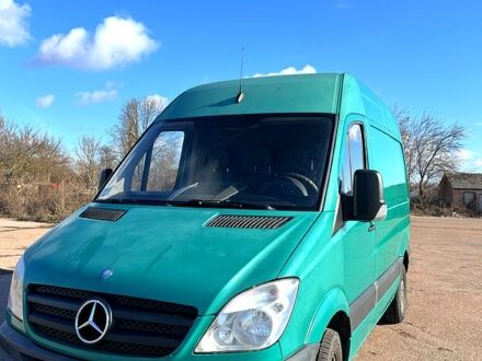 Зеленый Мерседес Sprinter, объемом двигателя 2.2 л и пробегом 40000 тыс. км за 8000 $, фото 1 на Automoto.ua