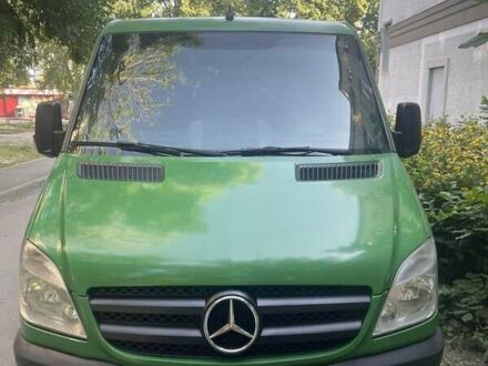 Мерседес Sprinter 2008 у Харкові на Automoto.ua Зелений Мерседес Sprinter, об'ємом двигуна 2.15 л та пробігом 418 тис. км за 10000 $, фото 1 на Automoto.ua