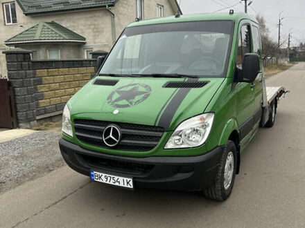Зеленый Мерседес Sprinter, объемом двигателя 2.2 л и пробегом 450 тыс. км за 16300 $, фото 1 на Automoto.ua