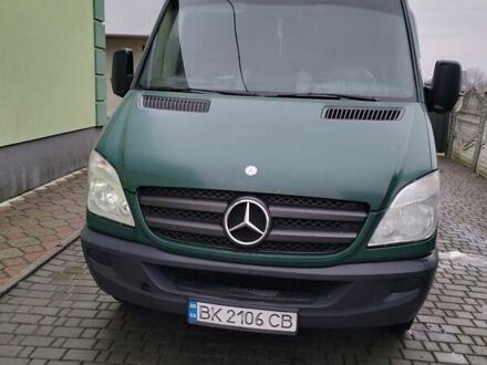 Зелений Мерседес Sprinter, об'ємом двигуна 2.14 л та пробігом 410 тис. км за 18400 $, фото 1 на Automoto.ua