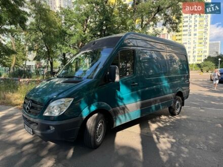 Зеленый Мерседес Sprinter, объемом двигателя 2.2 л и пробегом 460 тыс. км за 13500 $, фото 1 на Automoto.ua