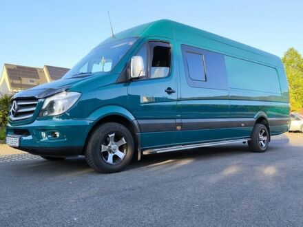 Зелений Мерседес Sprinter, об'ємом двигуна 3 л та пробігом 1000 тис. км за 32000 $, фото 1 на Automoto.ua