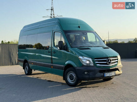 Мерседес Sprinter 2016 у Івано-Франківську на Automoto.ua Зелений Мерседес Sprinter, об'ємом двигуна 2.99 л та пробігом 777 тис. км за 29999 $, фото 1 на Automoto.ua