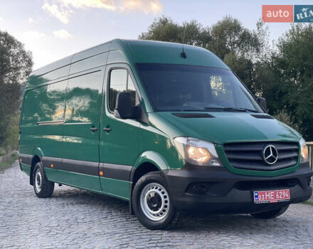 Зеленый Мерседес Sprinter, объемом двигателя 3 л и пробегом 380 тыс. км за 23999 $, фото 1 на Automoto.ua