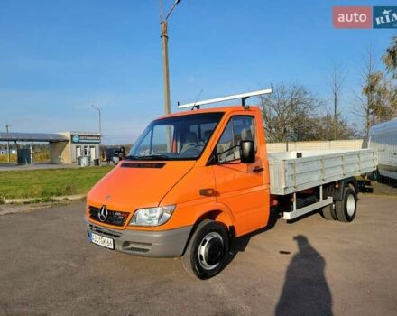 Помаранчевий Мерседес Sprinter, об'ємом двигуна 2.7 л та пробігом 293 тис. км за 25400 $, фото 4 на Automoto.ua