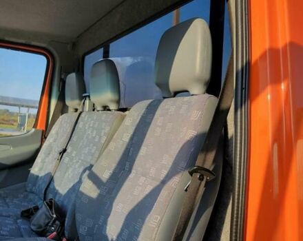 Помаранчевий Мерседес Sprinter, об'ємом двигуна 2.7 л та пробігом 293 тис. км за 25400 $, фото 31 на Automoto.ua