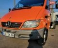 Помаранчевий Мерседес Sprinter, об'ємом двигуна 2.7 л та пробігом 293 тис. км за 25400 $, фото 1 на Automoto.ua