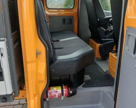 Помаранчевий Мерседес Sprinter, об'ємом двигуна 2.2 л та пробігом 264 тис. км за 18999 $, фото 21 на Automoto.ua