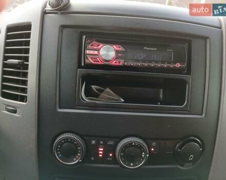 Помаранчевий Мерседес Sprinter, об'ємом двигуна 2.2 л та пробігом 264 тис. км за 18999 $, фото 30 на Automoto.ua