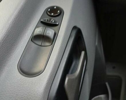 Помаранчевий Мерседес Sprinter, об'ємом двигуна 2.2 л та пробігом 264 тис. км за 18999 $, фото 6 на Automoto.ua