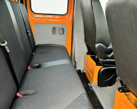 Помаранчевий Мерседес Sprinter, об'ємом двигуна 0 л та пробігом 147 тис. км за 26900 $, фото 12 на Automoto.ua