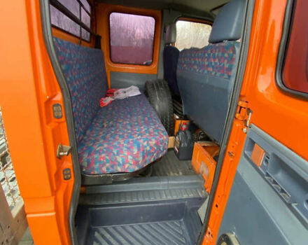 Оранжевый Мерседес Sprinter, объемом двигателя 2.9 л и пробегом 950 тыс. км за 11500 $, фото 4 на Automoto.ua