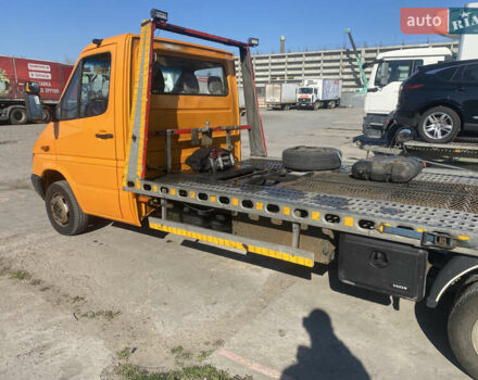 Помаранчевий Мерседес Sprinter, об'ємом двигуна 2.7 л та пробігом 320 тис. км за 14500 $, фото 4 на Automoto.ua
