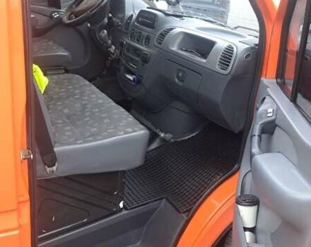 Помаранчевий Мерседес Sprinter, об'ємом двигуна 2.69 л та пробігом 132 тис. км за 22000 $, фото 13 на Automoto.ua