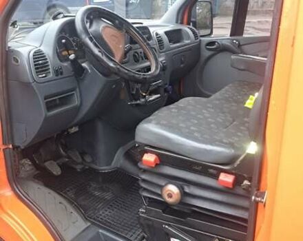 Помаранчевий Мерседес Sprinter, об'ємом двигуна 2.69 л та пробігом 132 тис. км за 22000 $, фото 11 на Automoto.ua