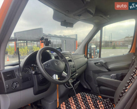 Оранжевый Мерседес Sprinter, объемом двигателя 3.22 л и пробегом 184 тыс. км за 30000 $, фото 16 на Automoto.ua