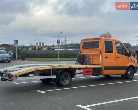 Оранжевый Мерседес Sprinter, объемом двигателя 3.22 л и пробегом 184 тыс. км за 30000 $, фото 3 на Automoto.ua