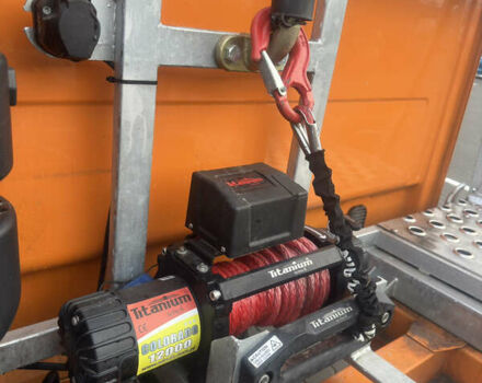 Оранжевый Мерседес Sprinter, объемом двигателя 3.22 л и пробегом 184 тыс. км за 30000 $, фото 11 на Automoto.ua