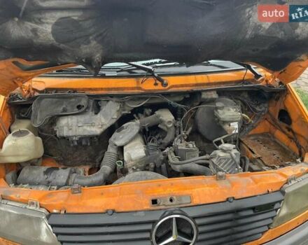 Оранжевый Мерседес Sprinter, объемом двигателя 2.3 л и пробегом 600 тыс. км за 5200 $, фото 13 на Automoto.ua