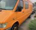 Оранжевый Мерседес Sprinter, объемом двигателя 2.3 л и пробегом 600 тыс. км за 5200 $, фото 5 на Automoto.ua