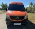 Оранжевый Мерседес Sprinter, объемом двигателя 2.69 л и пробегом 344 тыс. км за 22500 $, фото 5 на Automoto.ua
